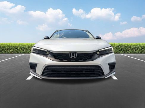 Used 2023 Honda Civic Sport image 12