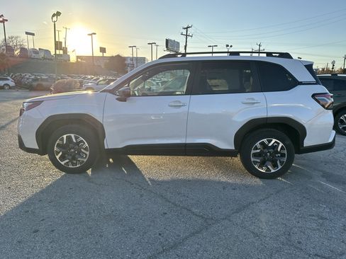 New 2026 Subaru Forester Premium image 6