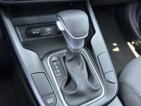 Certified 2023 Kia Soul LX w/ LX Technology Package FWD image 29