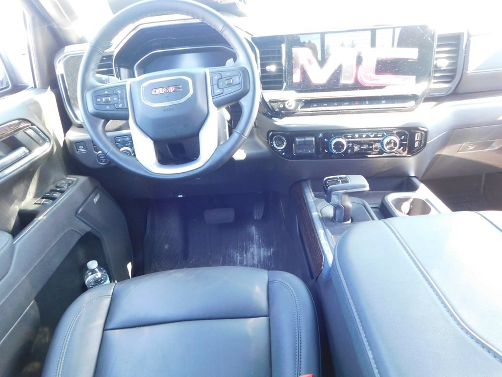 Used 2025 GMC Sierra 1500 Elevation w/ Elevation Premium Package AWD/4WD image 23