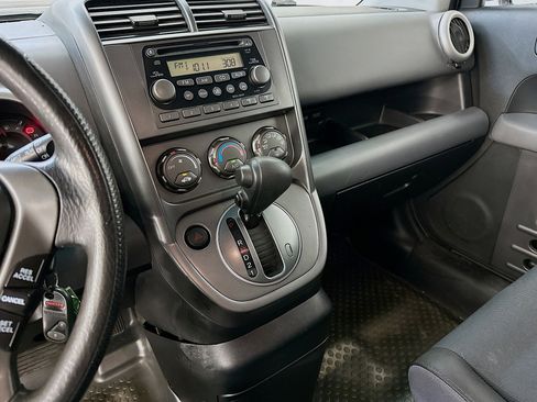 Used 2004 Honda Element EX image 24