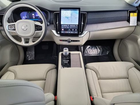 New 2026 Volvo XC90 B6 Ultra w/ Protection Package Premier AWD/4WD image 16