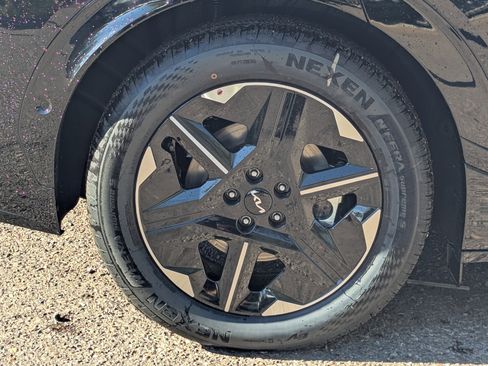 New 2025 Kia EV6 GT-Line image 7