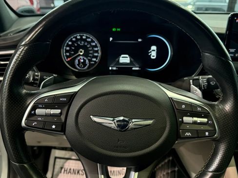 Used 2022 Genesis G70 3.3T image 16