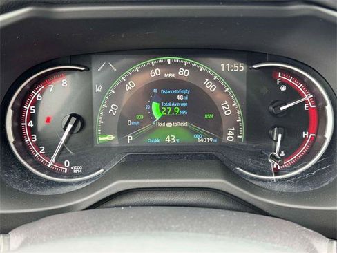 Certified 2025 Toyota RAV4 XLE w/ Convenience Package image 25