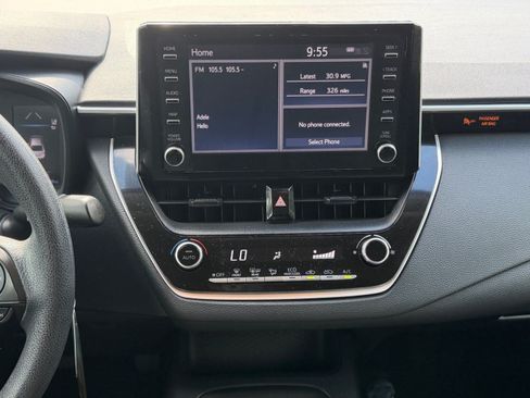 Used 2020 Toyota Corolla LE FWD image 20