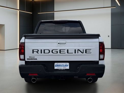 Used 2026 Honda Ridgeline Black Edition image 5