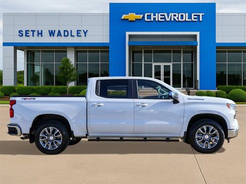 Used 2026 Chevrolet Silverado 1500 LT image 8