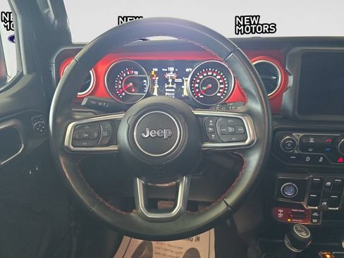 Used 2021 Jeep Wrangler Unlimited Rubicon AWD/4WD image 12