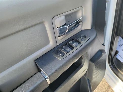 Used 2012 RAM 1500 Big Horn image 13