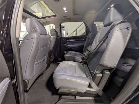 Certified 2019 Buick Enclave Essence image 25