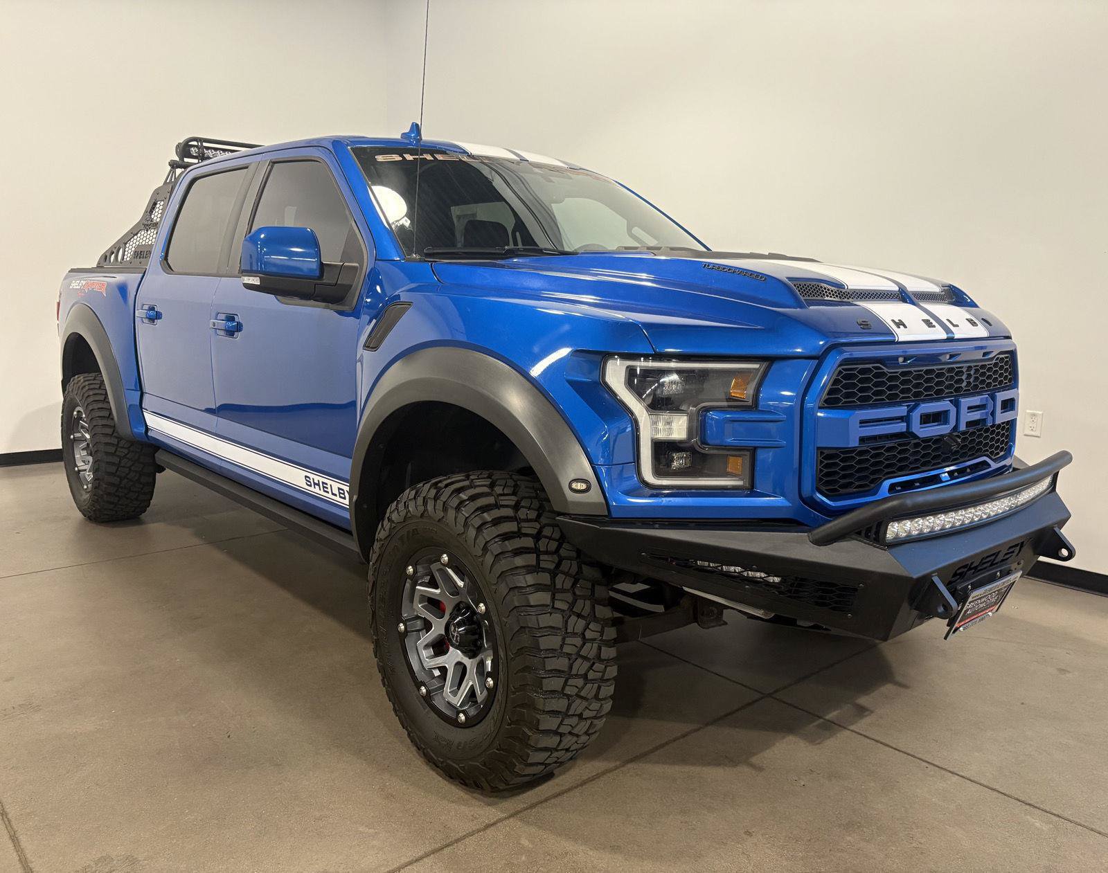 Used 2020 Ford F150 Raptor w/ Equipment Group 802A Luxury AWD/4WD image 1