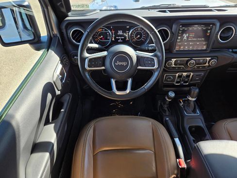 Used 2021 Jeep Gladiator Overland w/ Popular Equipment Package AWD/4WD image 11