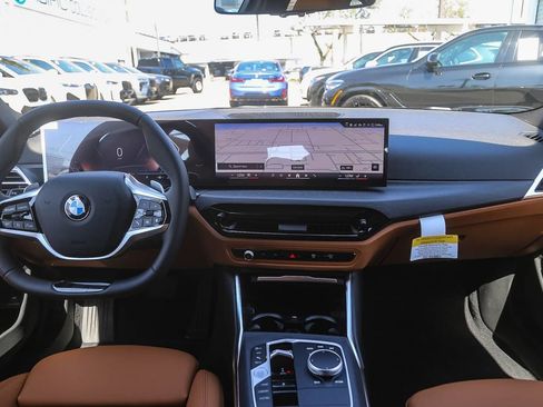 New 2026 BMW 330i Sedan w/ Convenience Package RWD image 9