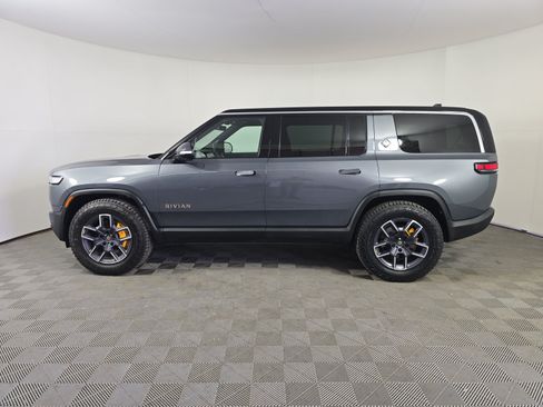 Used 2023 Rivian R1S Launch Edition Quad AWD/4WD image 2