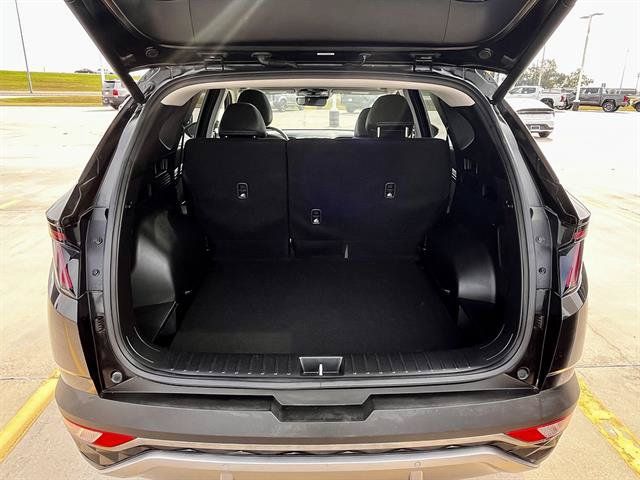 Used 2024 Hyundai Tucson Limited AWD/4WD image 5