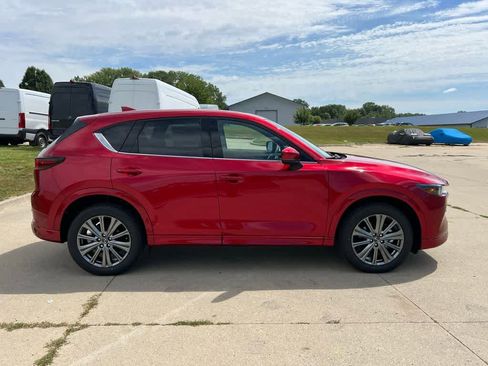 Used 2025 MAZDA CX-5 Signature image 7