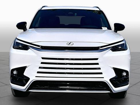 New 2026 Lexus TX 500h AWD image 3