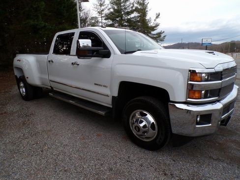 Used 2018 Chevrolet Silverado 3500 LTZ w/ Duramax Plus Package image 6