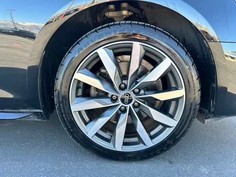 Used 2022 Audi A4 2.0T Premium Plus w/ Premium Plus Package image 31