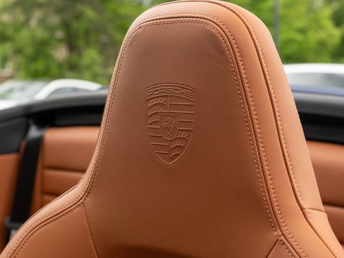 Certified 2025 Porsche 911 Carrera GTS RWD image 46