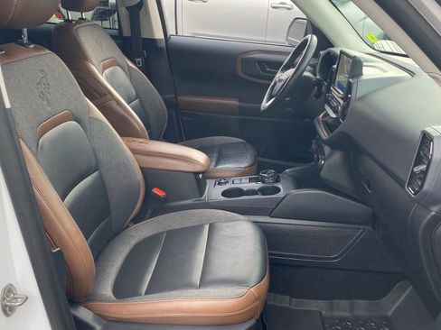 Used 2022 Ford Bronco Sport Outer Banks w/ Tech Package image 17