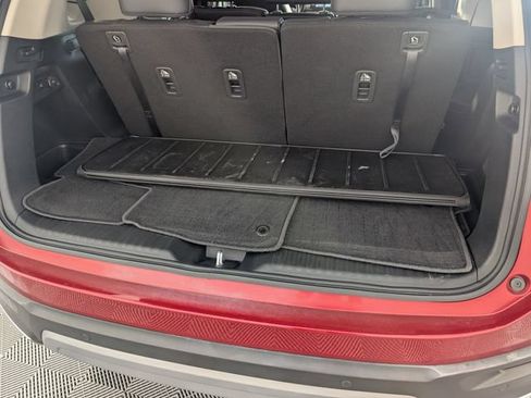 Used 2025 Honda Pilot Touring image 31