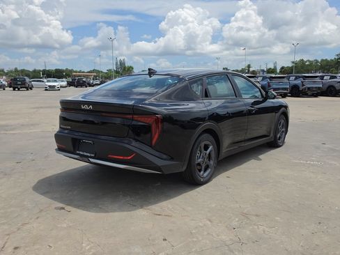 New 2026 Kia K4 FWD image 7