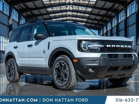 New 2026 Ford Bronco Sport Outer Banks w/ Outer Banks Tech Package+ AWD/4WD image 33