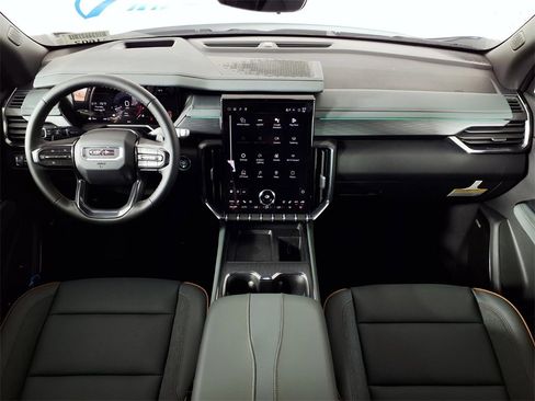 New 2026 GMC Acadia AT4 image 13