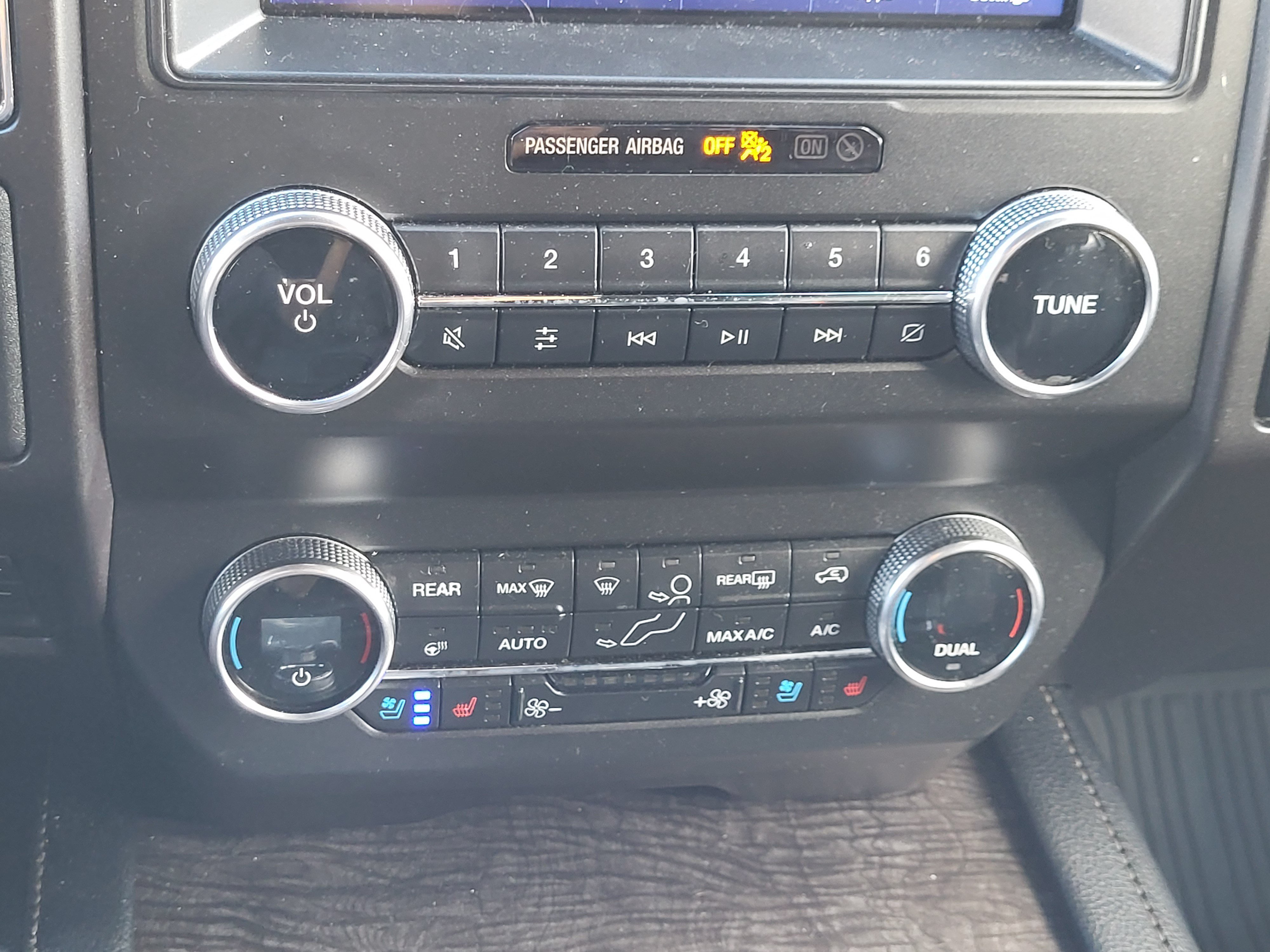 Used 2020 Ford Expedition Max Limited w/ Equipment Group 301A AWD/4WD image 16