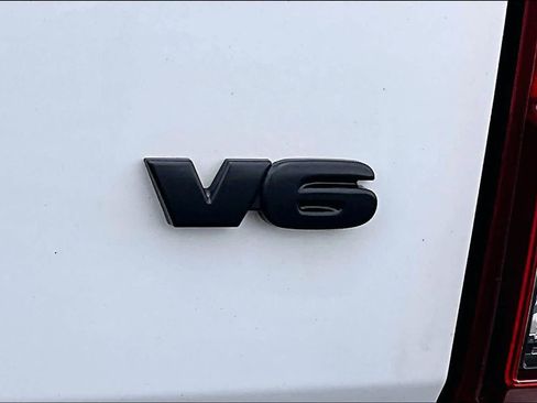 Used 2019 Toyota Tacoma TRD Off-Road image 7