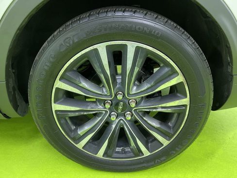 Used 2016 Lincoln MKX Reserve w/ Technology Package image 15