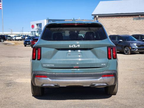 New 2026 Kia Sorento EX image 11