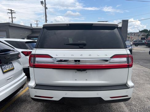 Used 2021 Lincoln Navigator L Reserve AWD/4WD image 8