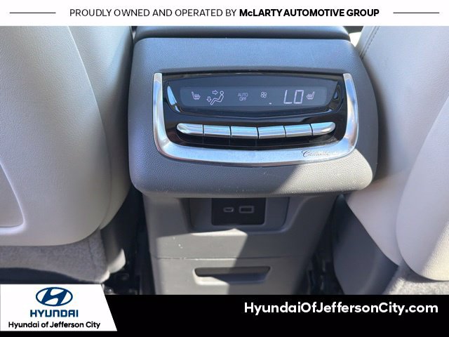 Used 2021 Cadillac XT6 Premium Luxury AWD/4WD image 16