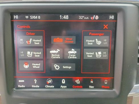 Used 2018 RAM 2500 Laramie image 32