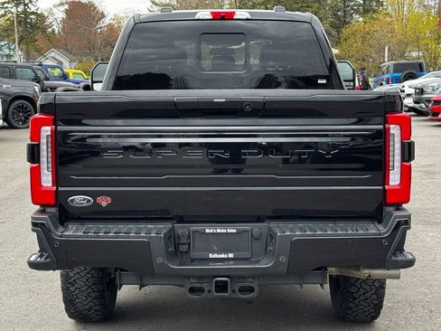 Used 2025 Ford F350 Platinum w/ FX4 Off-Road Package AWD/4WD image 5