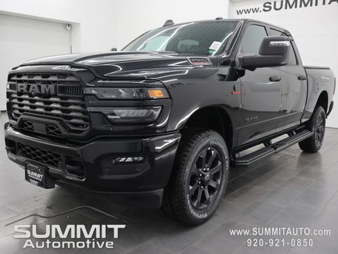 New 2026 RAM 2500 Big Horn AWD/4WD image 7