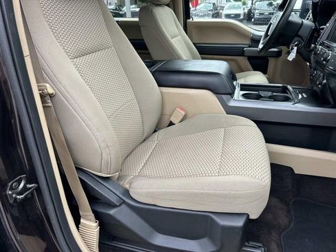 Used 2018 Ford F250 XLT w/ XLT Premium Package AWD/4WD image 27