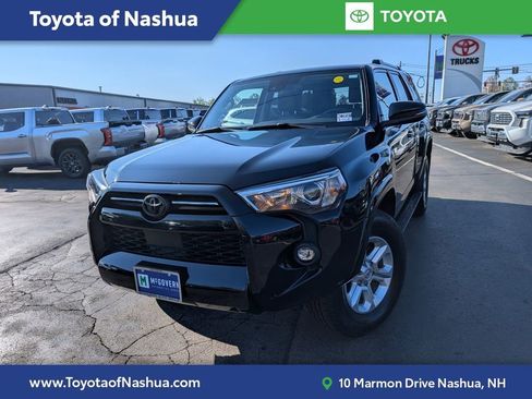 Certified 2022 Toyota 4Runner SR5 Premium w/ Moonroof Package AWD/4WD image 1