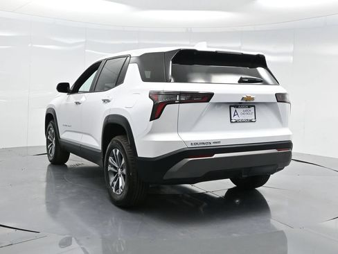 New 2026 Chevrolet Equinox LT AWD/4WD image 5