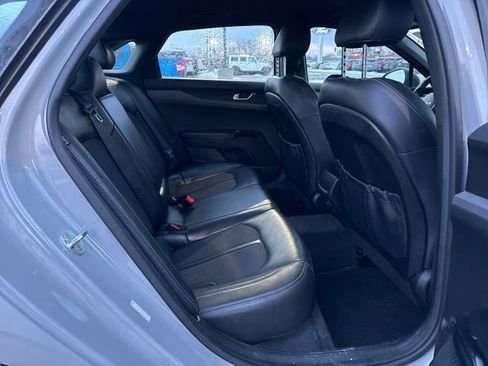 Used 2022 Kia K5 GT-Line image 11