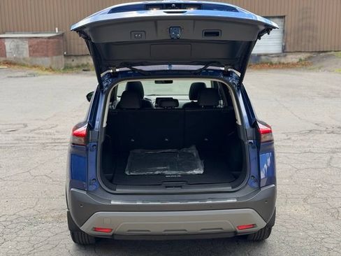 Used 2023 Nissan Rogue SV w/ SV Premium B Package AWD/4WD image 7