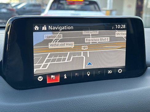 Used 2018 MAZDA CX-5 Touring w/ Preferred Equipment Package image 18