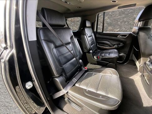 Used 2019 GMC Yukon XL Denali w/ Denali Ultimate Package image 23