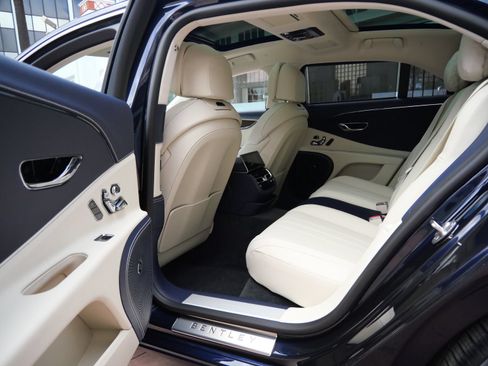 New 2026 Bentley Flying Spur Plug-In Hybrid AWD/4WD image 19