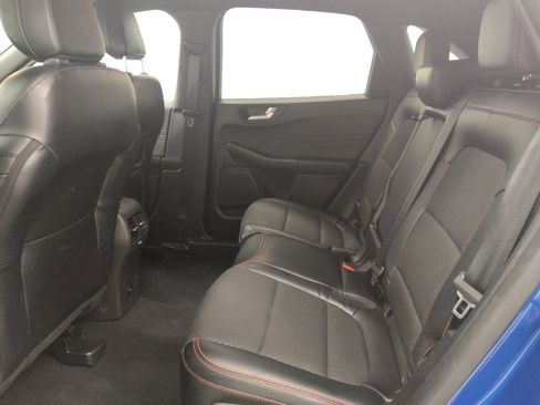 Used 2023 Ford Escape ST-Line Select w/ Tech Pack #1 AWD/4WD image 18