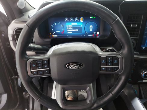 Used 2024 Ford F150 Lariat w/ Equipment Group 502A High AWD/4WD image 9