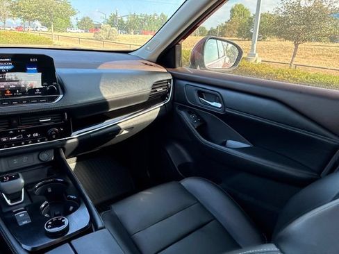 Used 2023 Nissan Rogue SL w/ SL Premium Package AWD/4WD image 29
